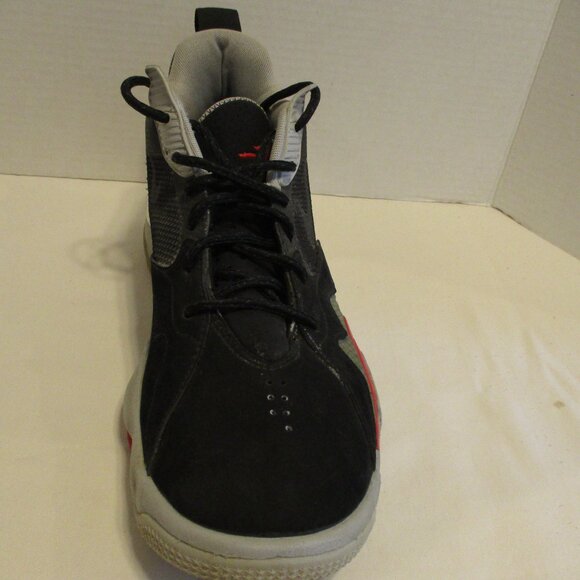 Jordan Men Size 12 Black Red Gray White Lace Up Athletic Basketball Shoes main image 6